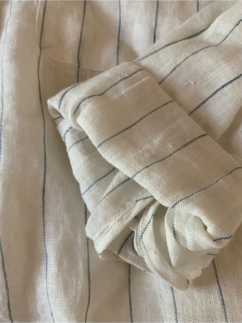 Women’s 100% Linen Button-Up Shirt - Picture 4 of 7